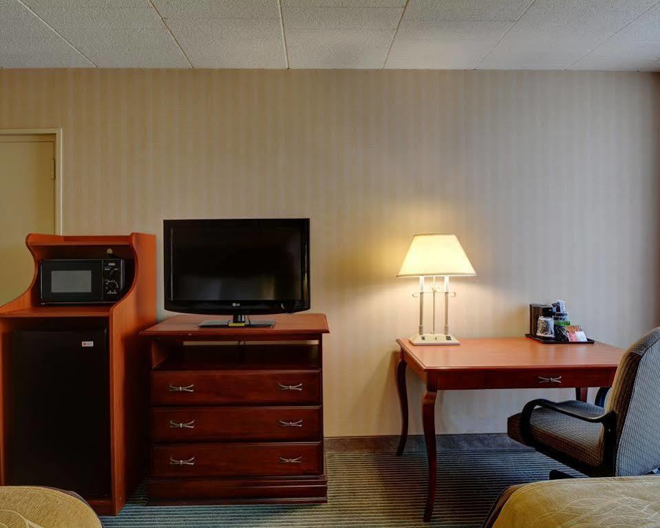 Comfort Inn Wethersfield - Hartford Esterno foto